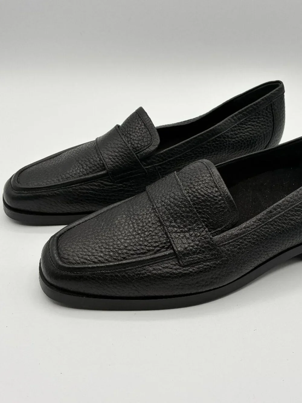 Vionic Shoes Black Pebbled Leather Sellah Loafers Slip On Flats